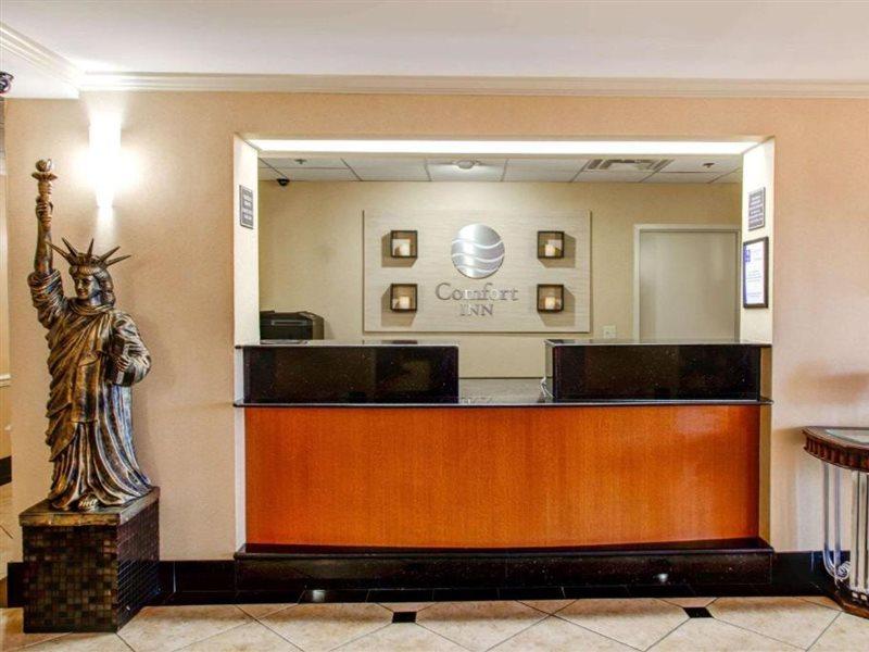 Comfort Inn Birmingham Homewood Exterior photo