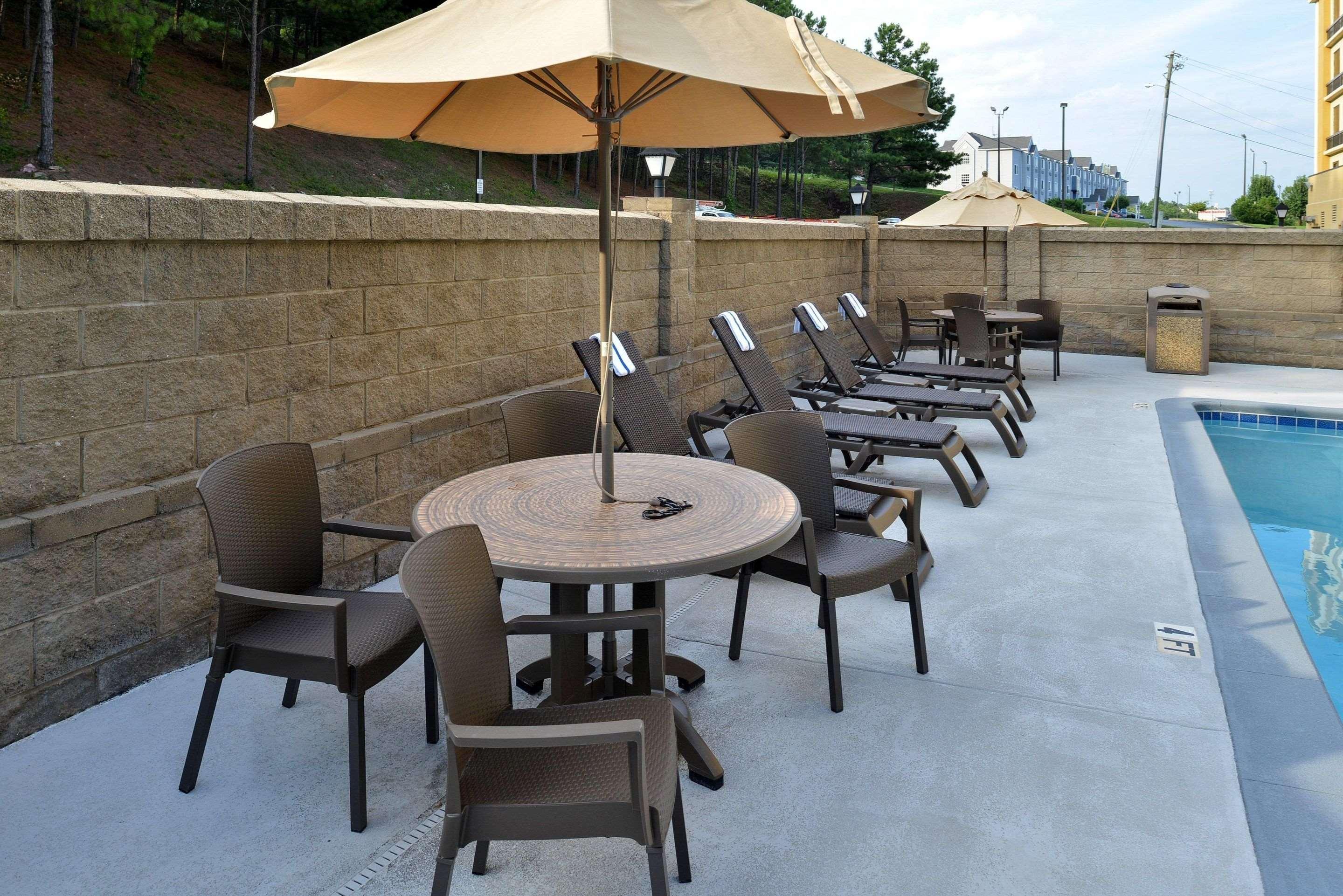 Comfort Inn Birmingham Homewood Exterior photo