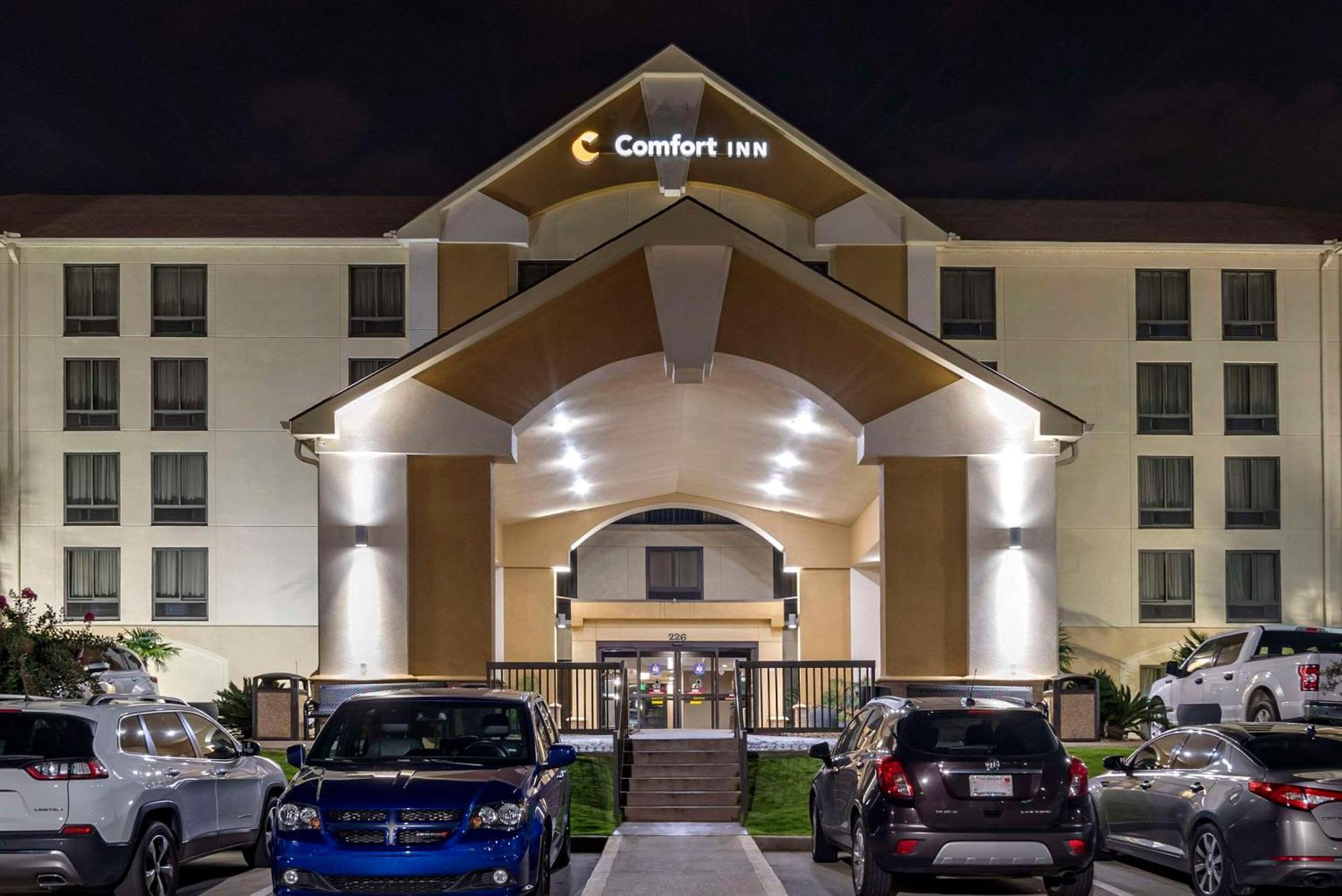 Comfort Inn Birmingham Homewood Exterior photo