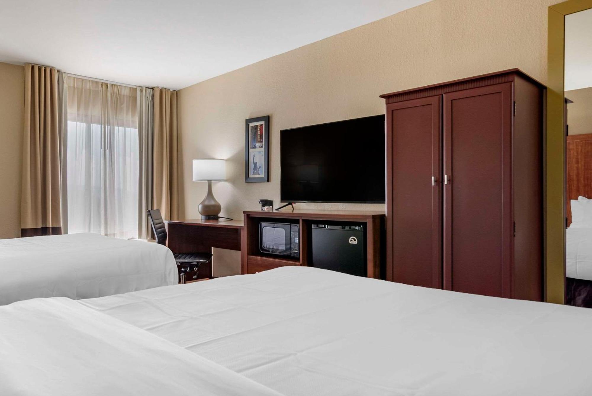Comfort Inn Birmingham Homewood Exterior photo