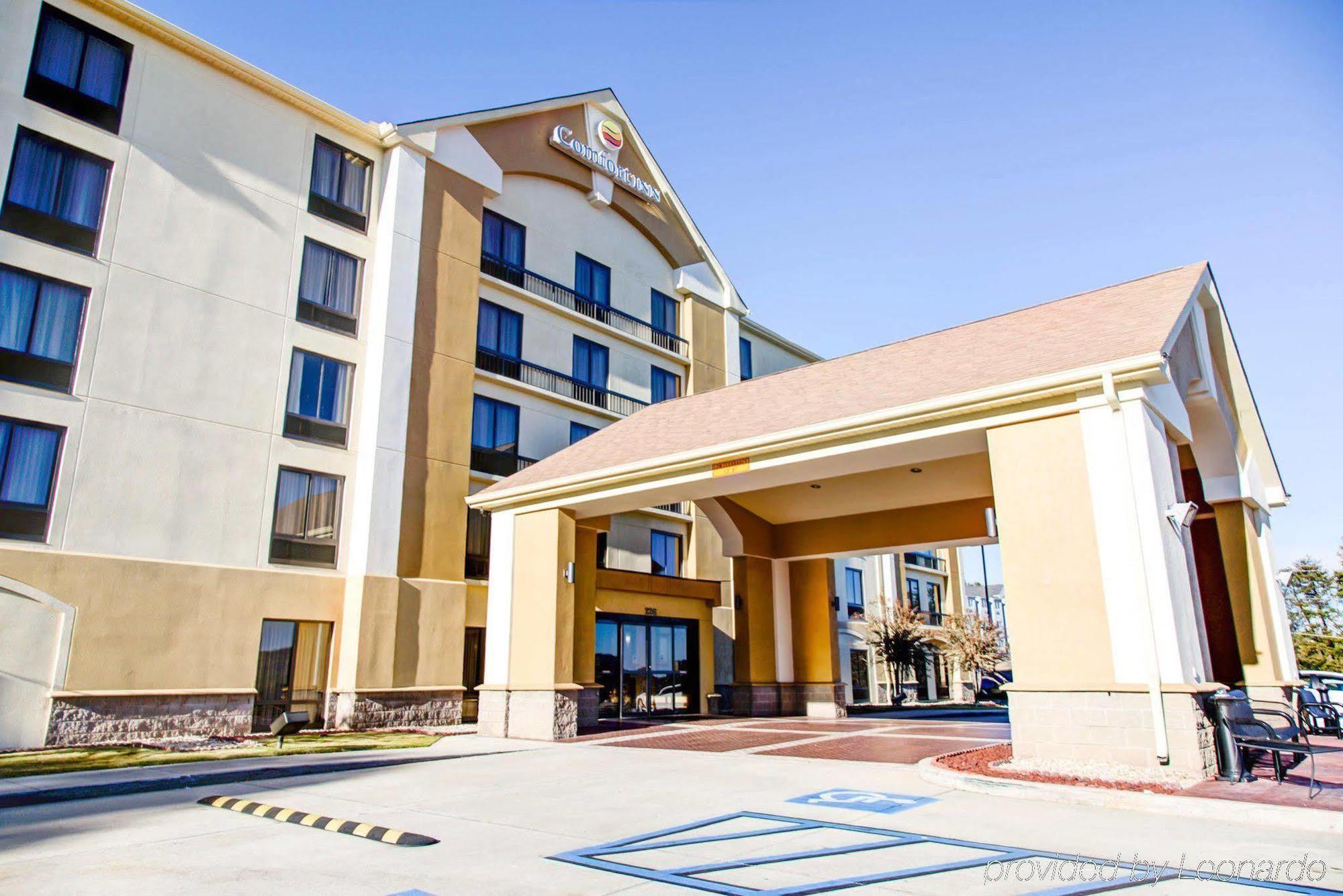 Comfort Inn Birmingham Homewood Exterior photo